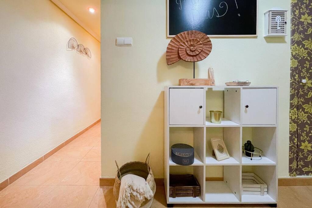 Coqueto Y Amplio Apartamento A 15 Min De La Playa Аликанте Экстерьер фото